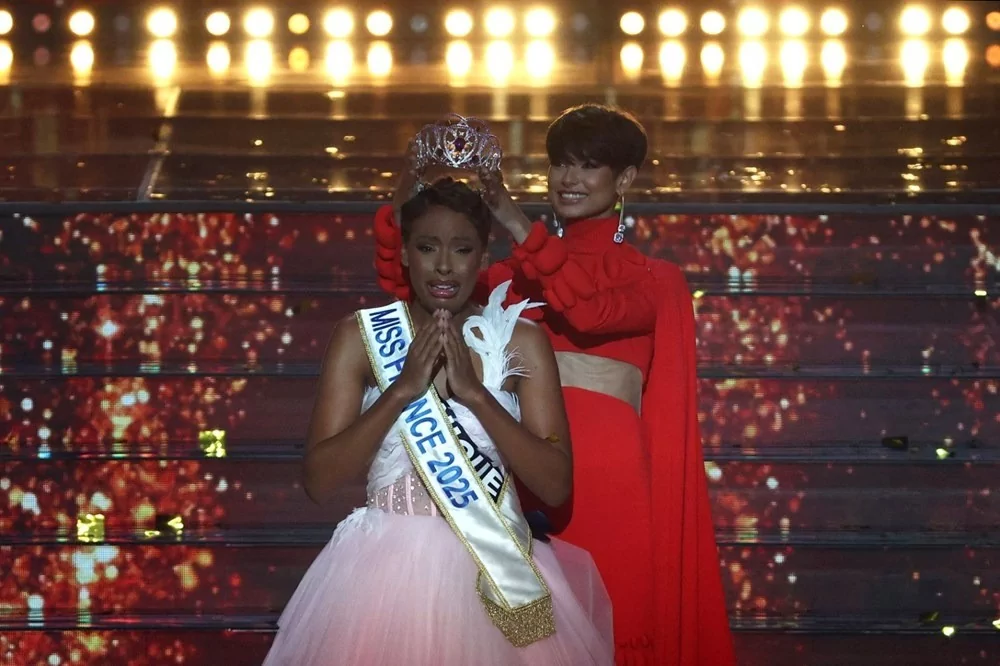 En yaşlı güzellik şampiyonu,  Angarni-Filipon!