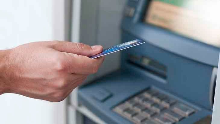 ATM'de para sıkışırsa ne yapılmalı?