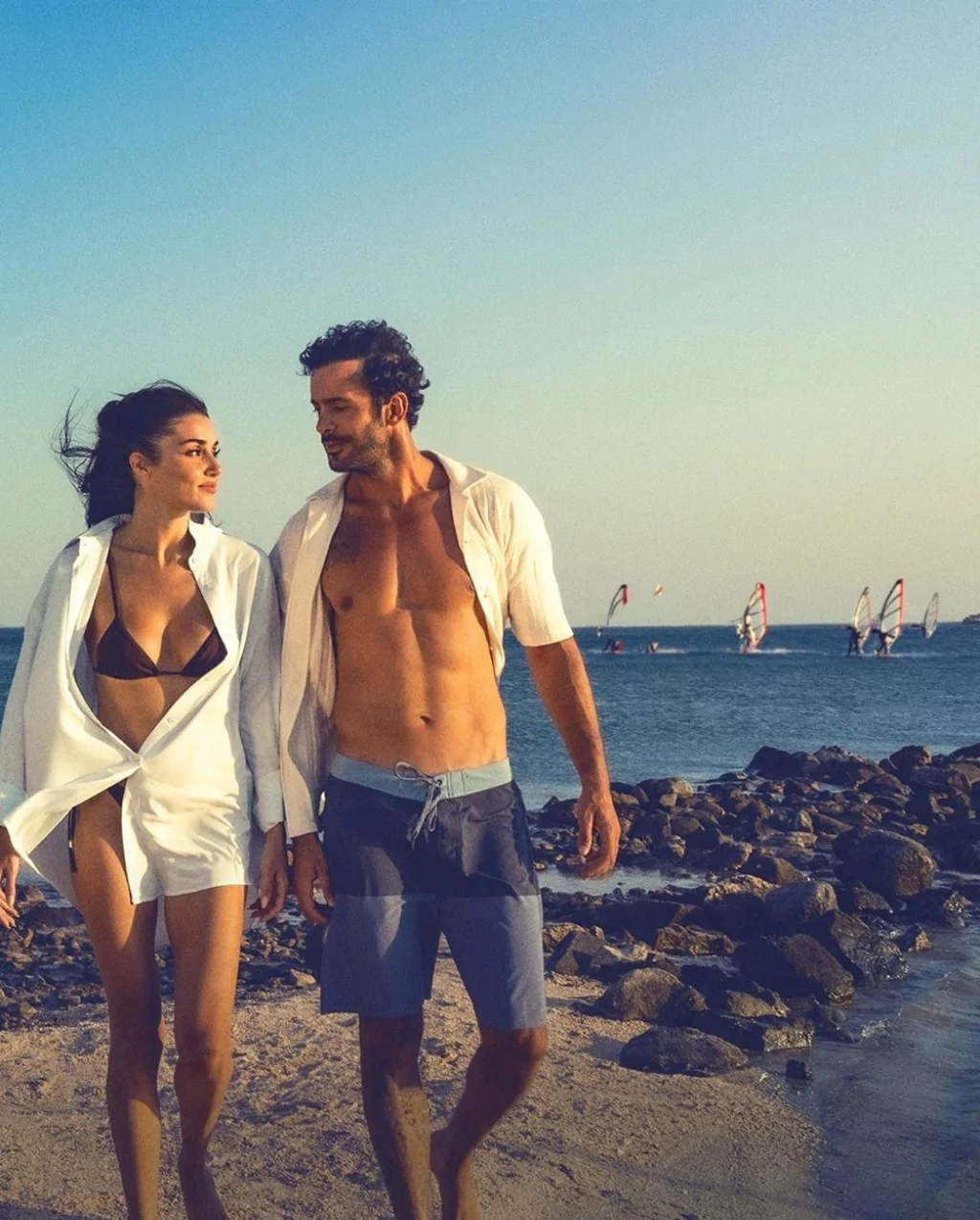 Hande Erçel ve Barış Arduç'un filminden yeni kareler