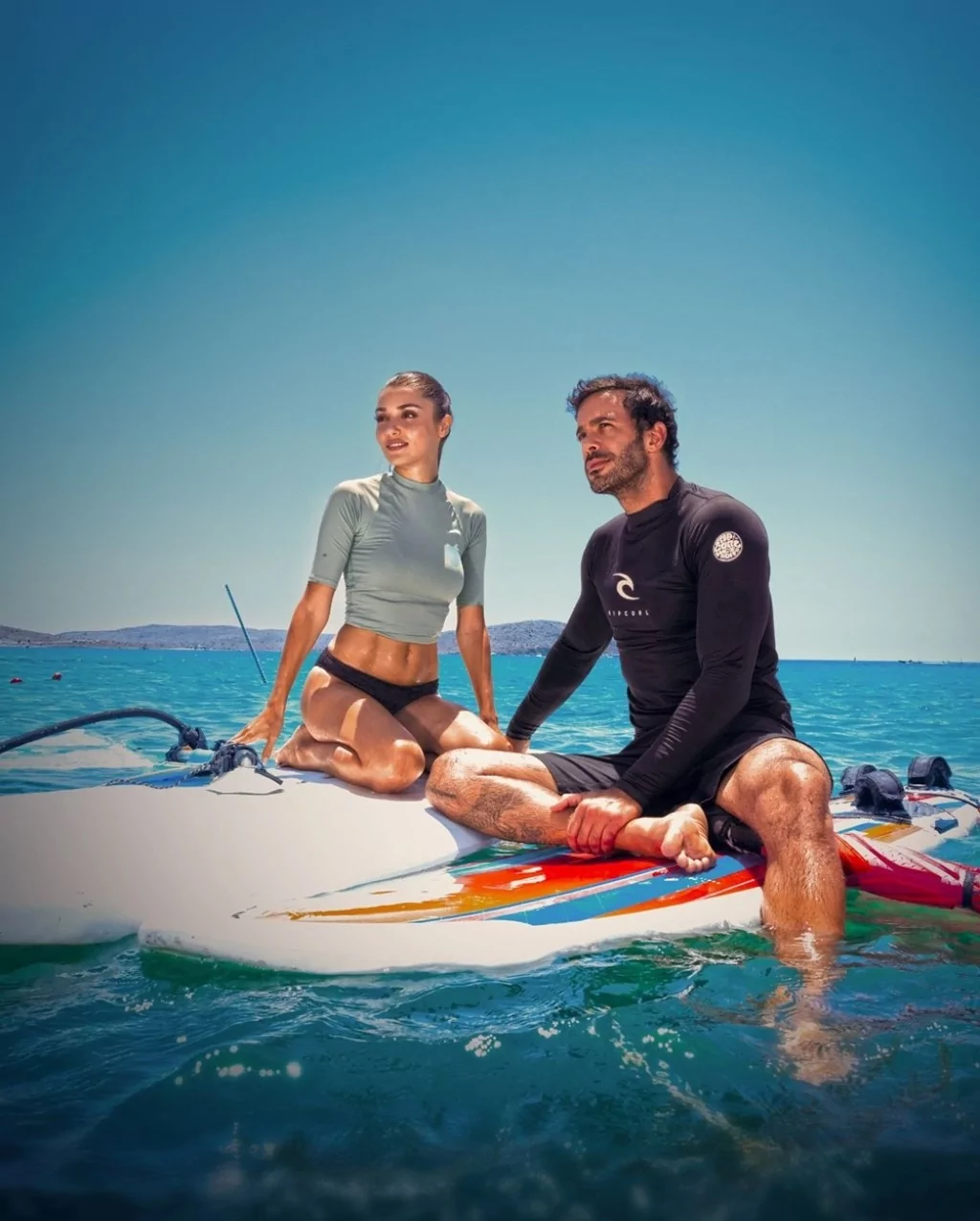 Hande Erçel ve Barış Arduç'un filminden yeni kareler