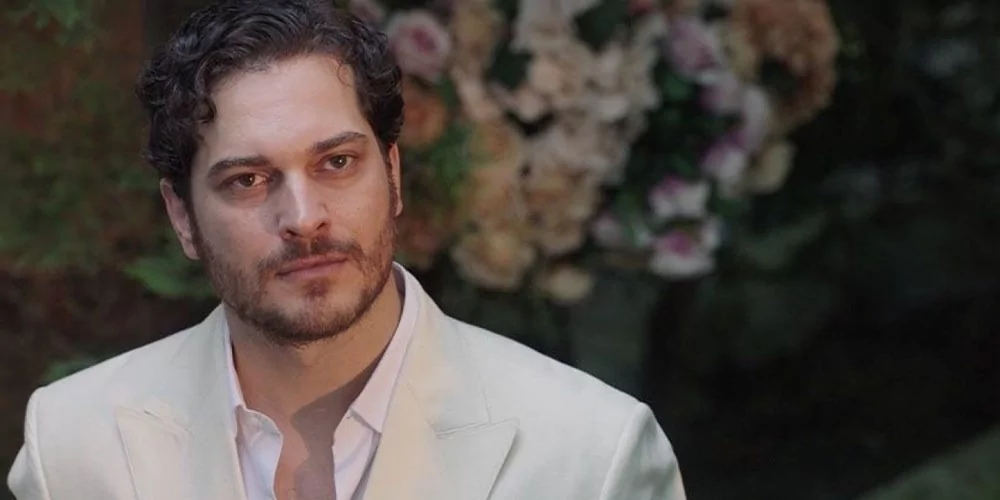 Çağatay Ulusoy, Aslıhan Malbora'yla aşk mı yaşıyor?