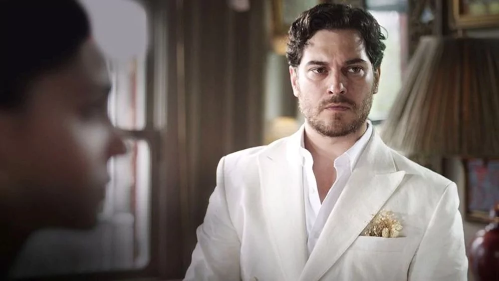 Çağatay Ulusoy, Aslıhan Malbora'yla aşk mı yaşıyor?