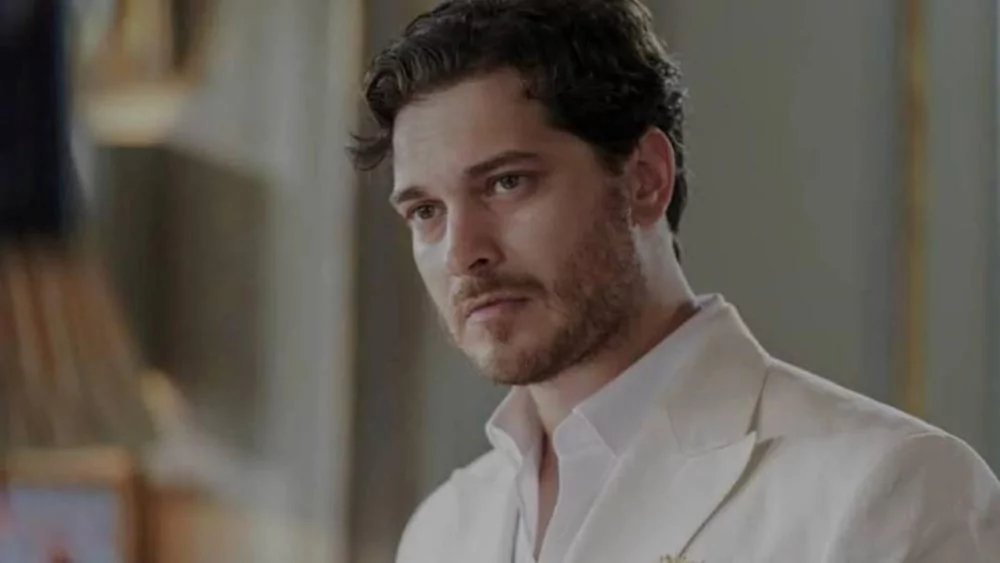 Çağatay Ulusoy, Aslıhan Malbora'yla aşk mı yaşıyor?