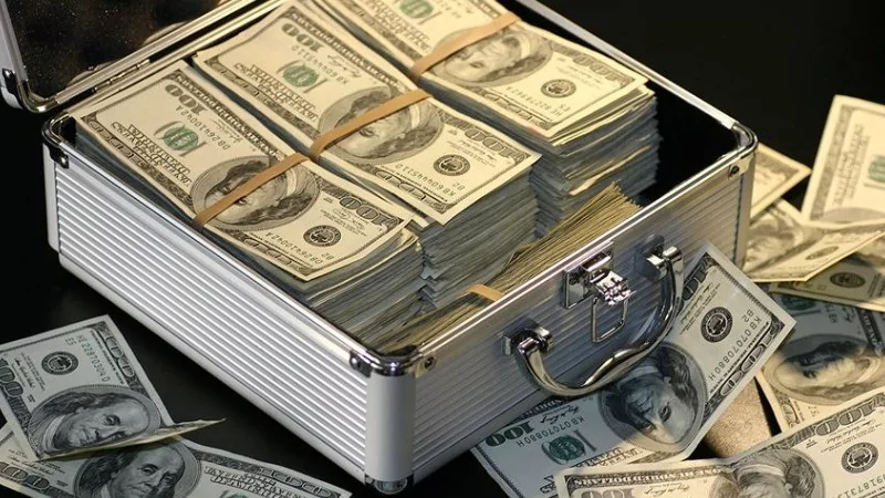 Dünyanın servet sahibi 10 ailesi