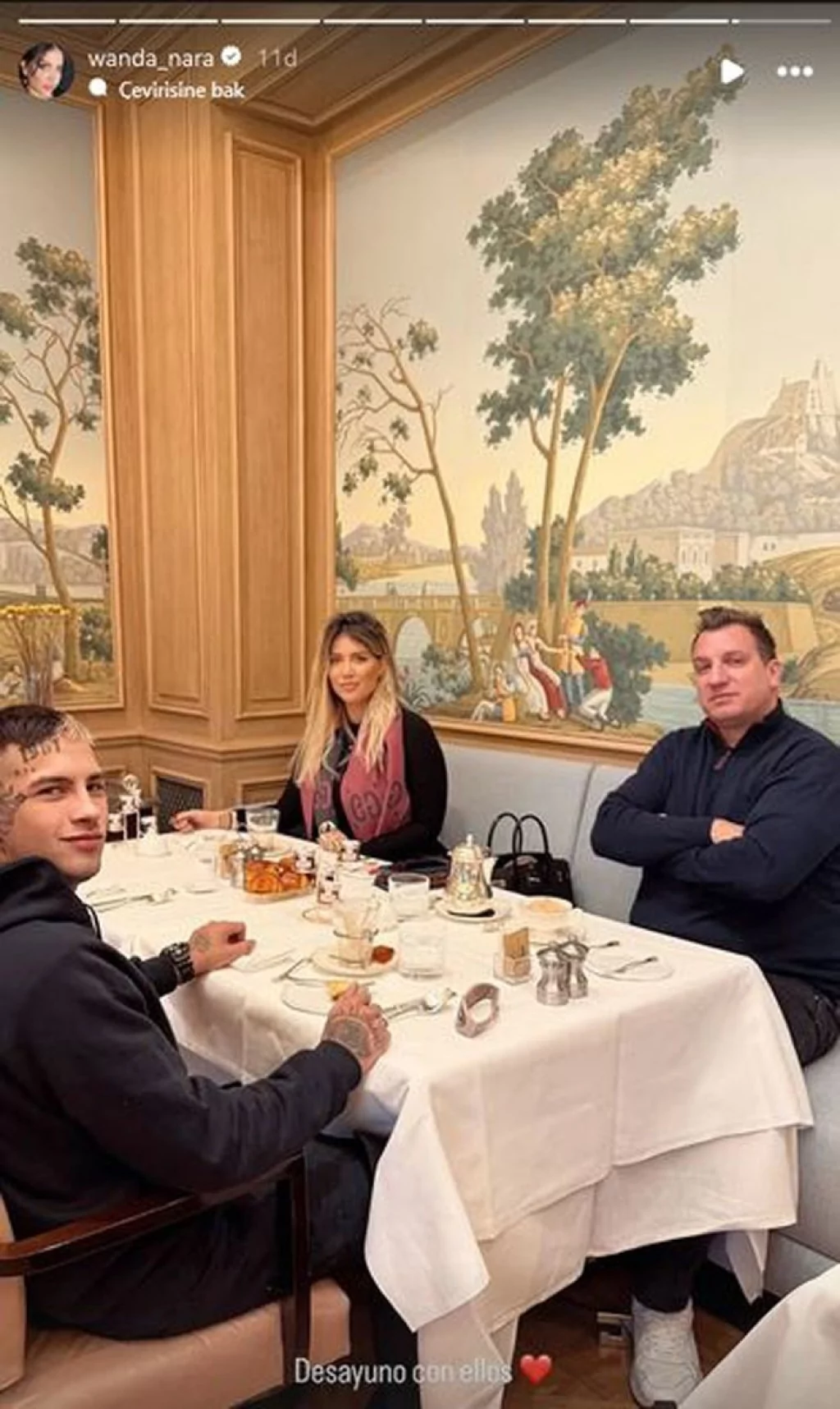 Wanda Nara,  eski eşi ile sevgilisini tanıştırdı