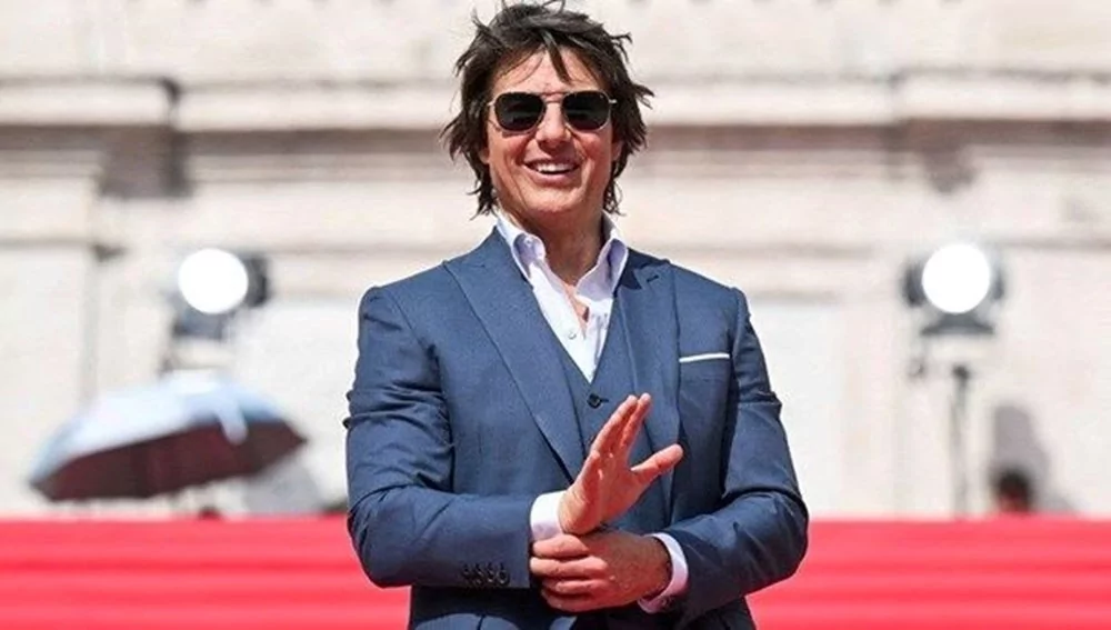 Tom Cruise, ABD Donanması'nın en üst düzey ödülü aldı