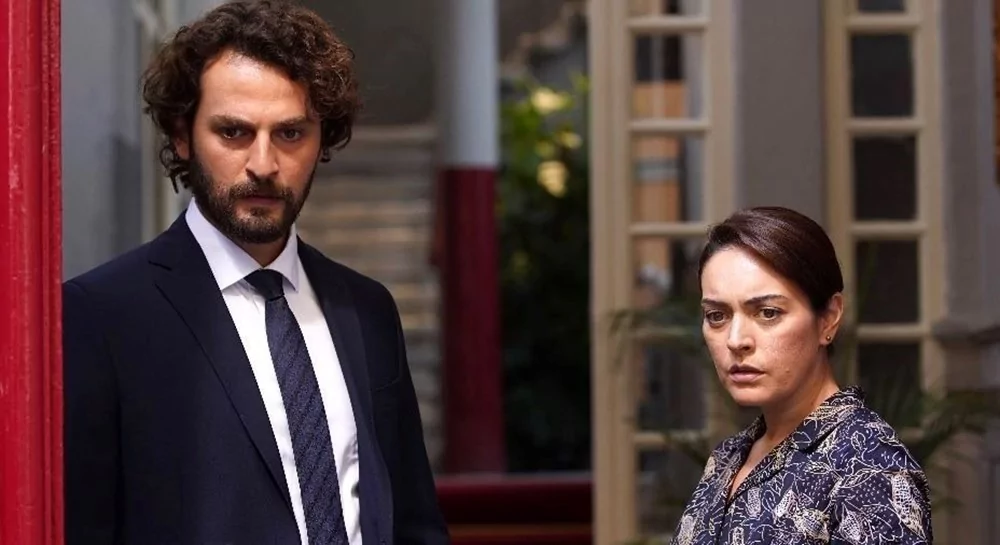 Ezgi Mola ve Birkan Sokullu yıllar sonra bir arada