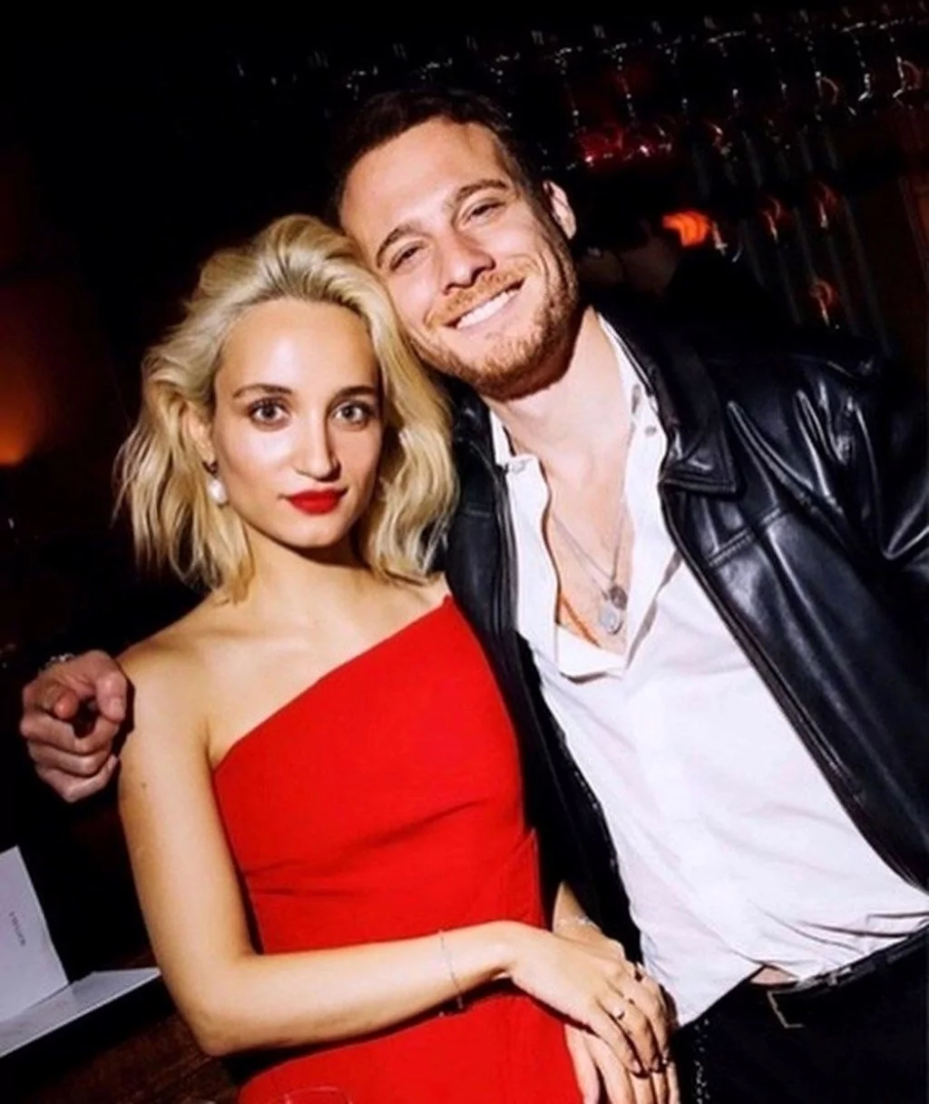 Kerem Bürsin'den babalık itirafı