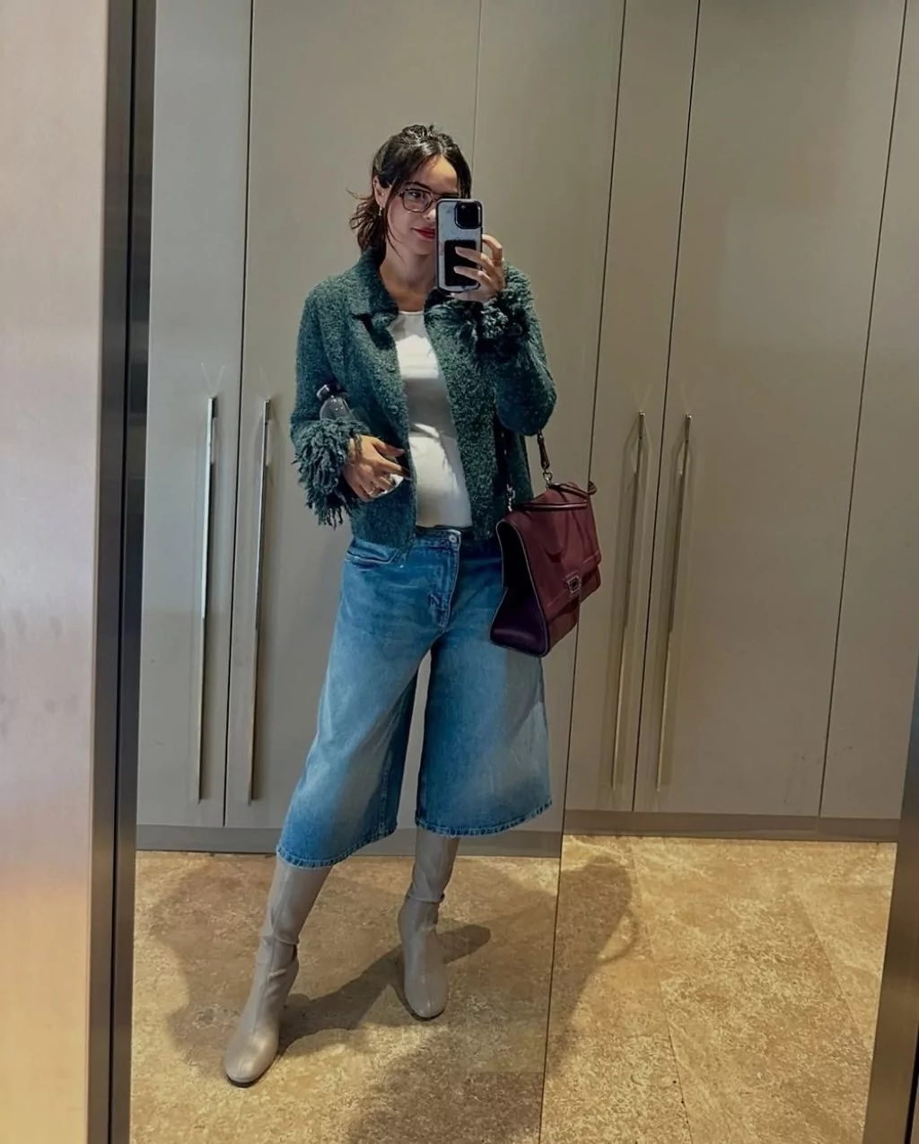 Zeynep Demirel: Karnımda halay çeken biri var