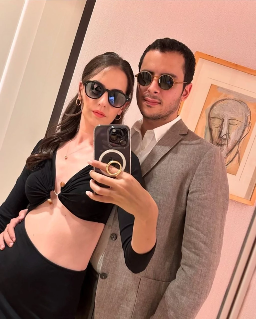 Ezgi Şenler çocukluk aşkıyla evleniyor