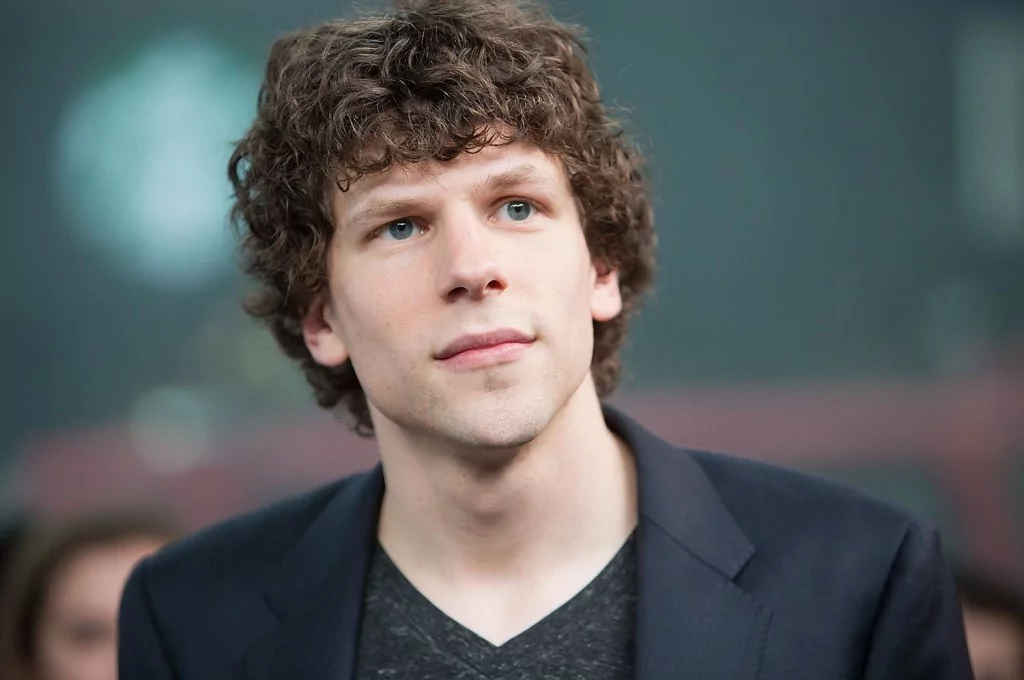 Jesse Eisenberg'den açıklama: Lex Luthor rolü kariyerime zarar verdi