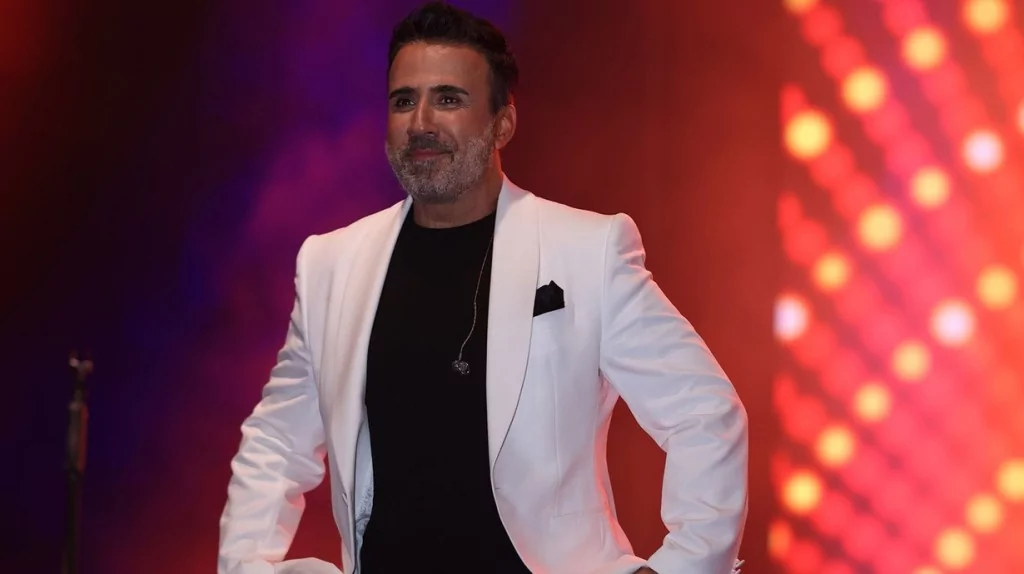 Emrah, David Beckham'la komşu olacak