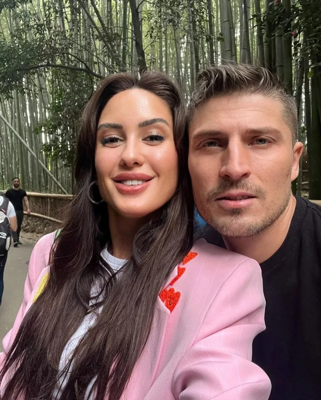 Sahra bebeğinin cinsiyetini açıkladı