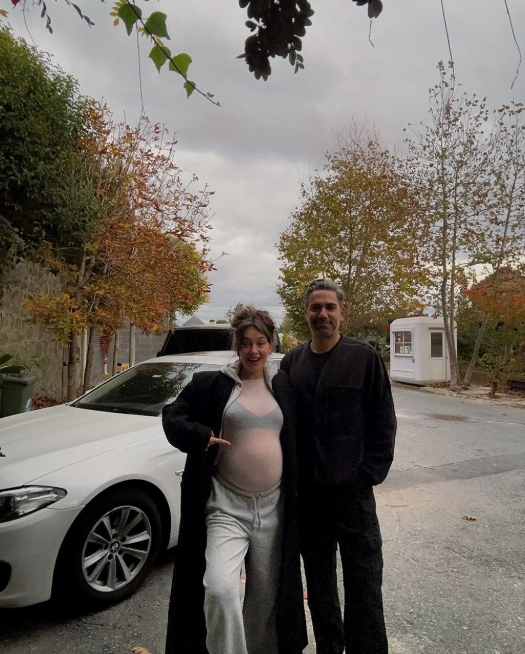 Neslihan Atagül bebeği için gün sayıyor