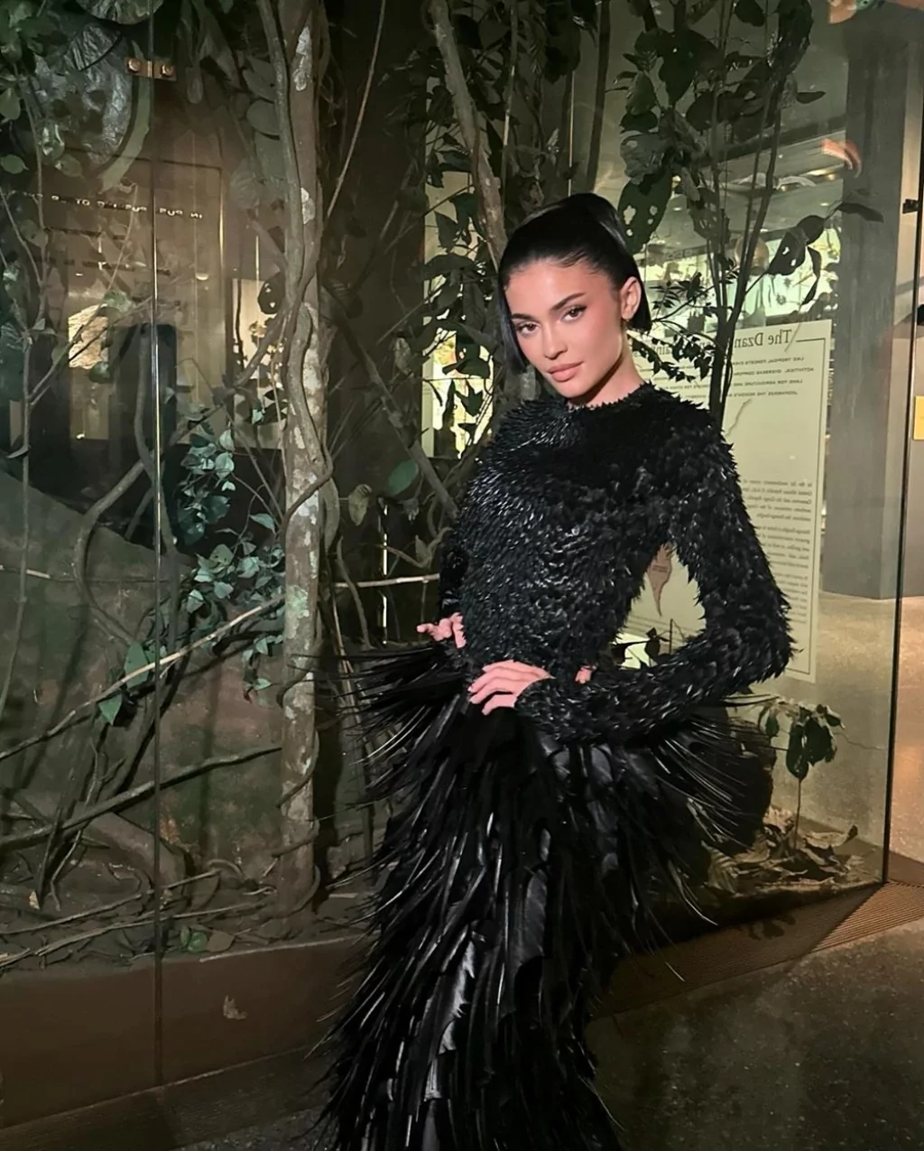 Yılbaşı kombini için ünlülerden ilham alın