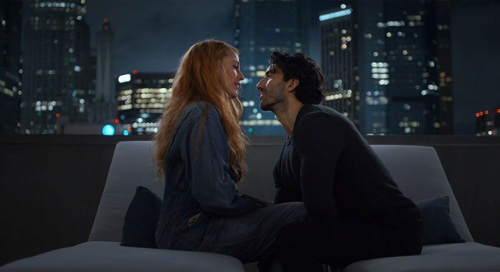 Blake Lively'nin taciz iddialarına karşı Colleen Hoover açıklama yaptı