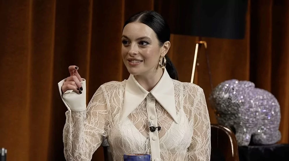 Melis Sezen "Tutuyorum çünkü elimde şu an" sözünü açıkladı