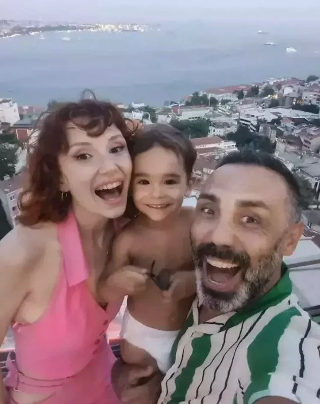 Umut Oğuz ile eşi Sevilay Tilda Oğuz'un boşanma krizi devam ediyor!