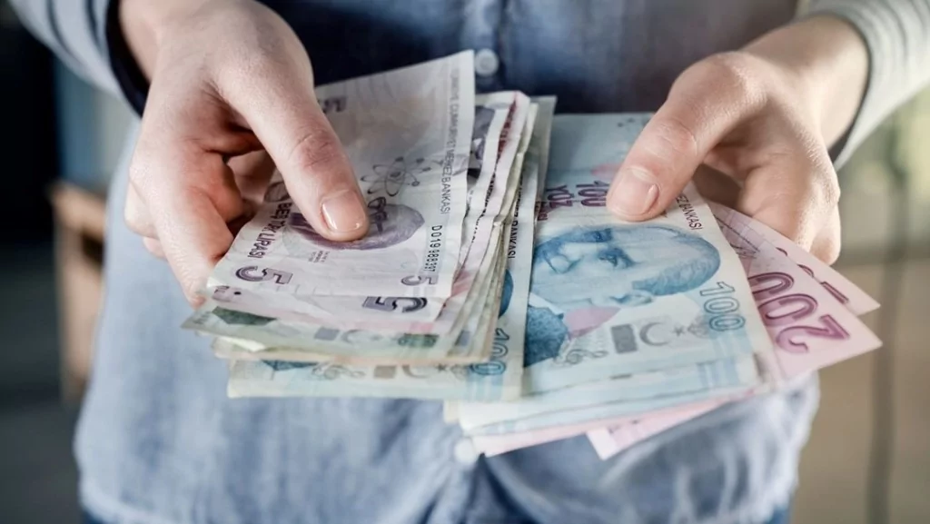 Yeni asgari ücret birçok kalemi etkiledi!