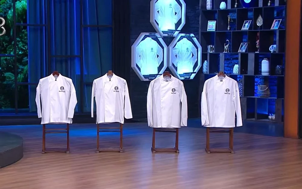 MasterChef'te üçüncü ceketin sahibi: Anne bu ceketi sana aldım