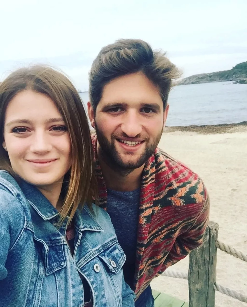 Güzel oyuncu Gizem Karaca anne oluyor