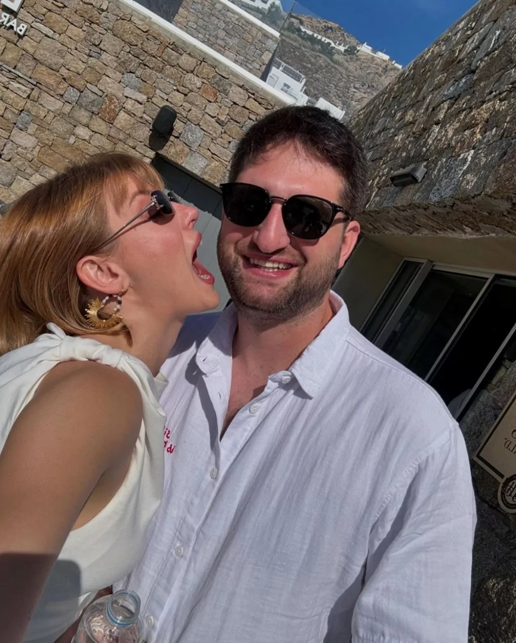 Güzel oyuncu Gizem Karaca anne oluyor