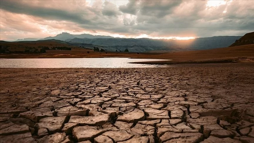 Baba Vanga ve Nostradamus'un korkutan 2025 kehanetleri!