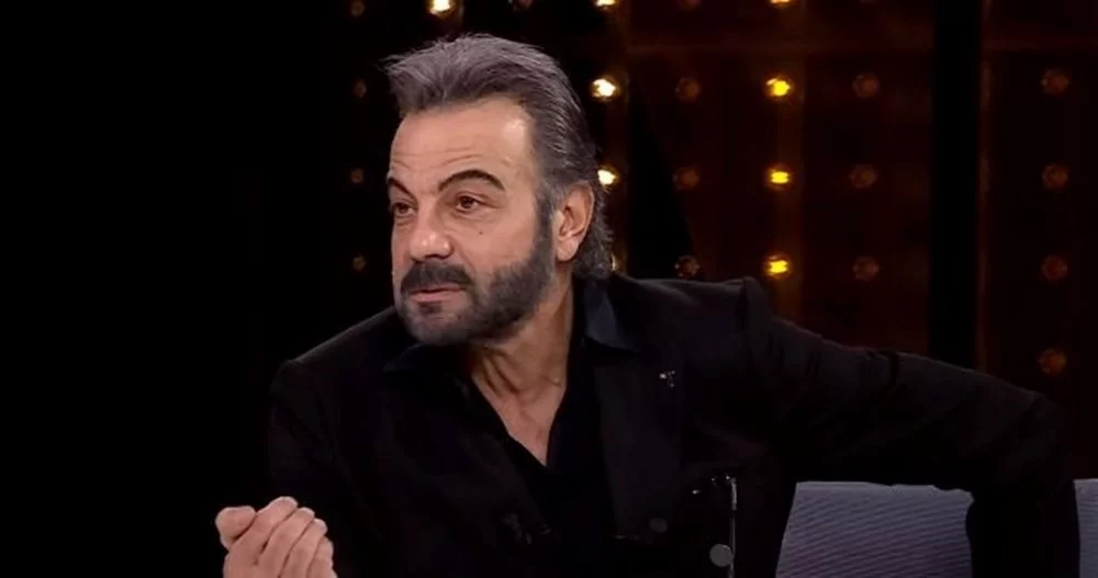 Kerem Alışık babası Sadri Alışık için: Beni uyurken severdi