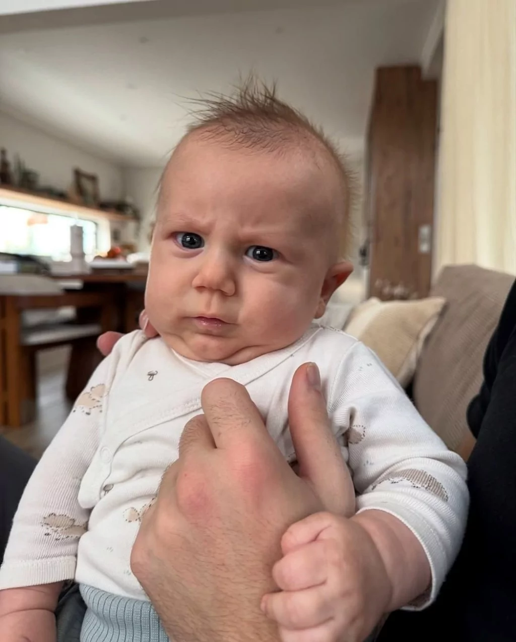 Dilan Telkök ve Berkay Hardal'dan oğulları Noyan ile kareleri