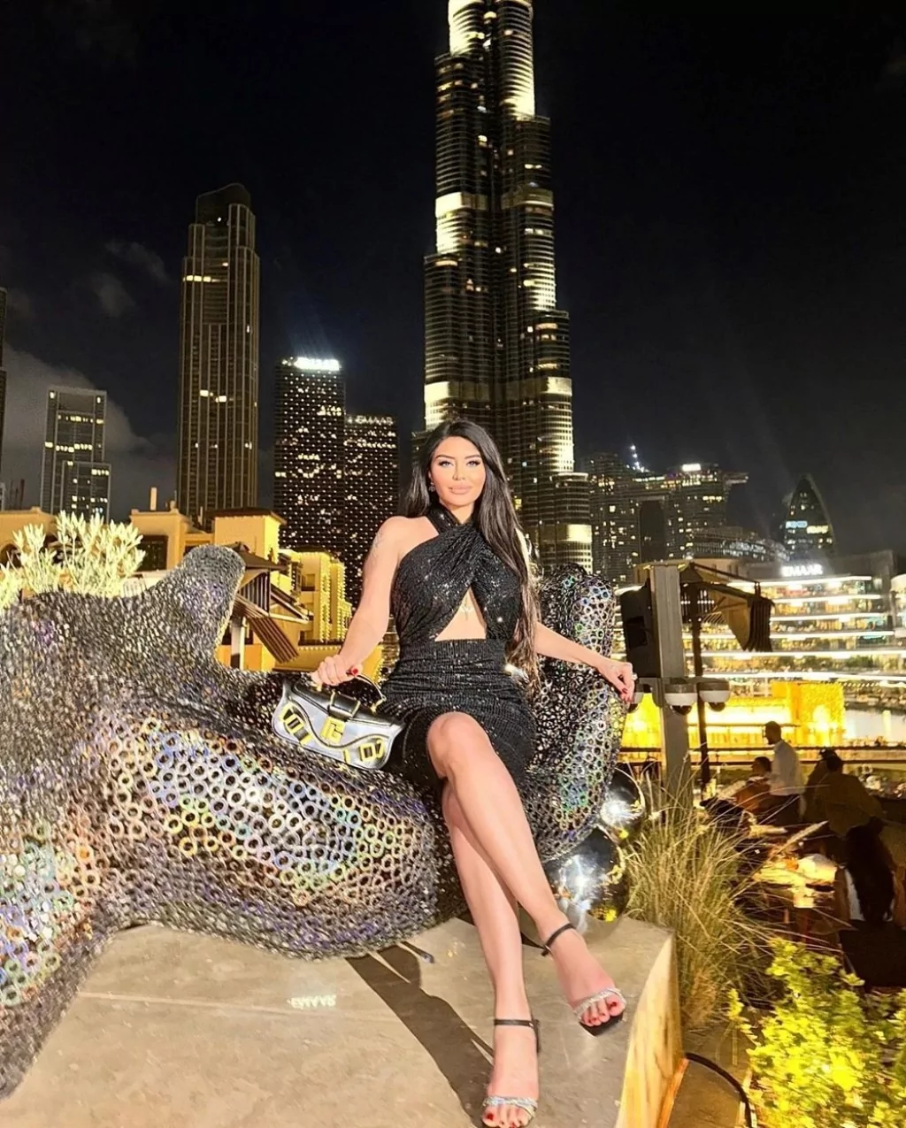 Şarkıcı Ebru Polat avukatlık mesleğine geri döndü!