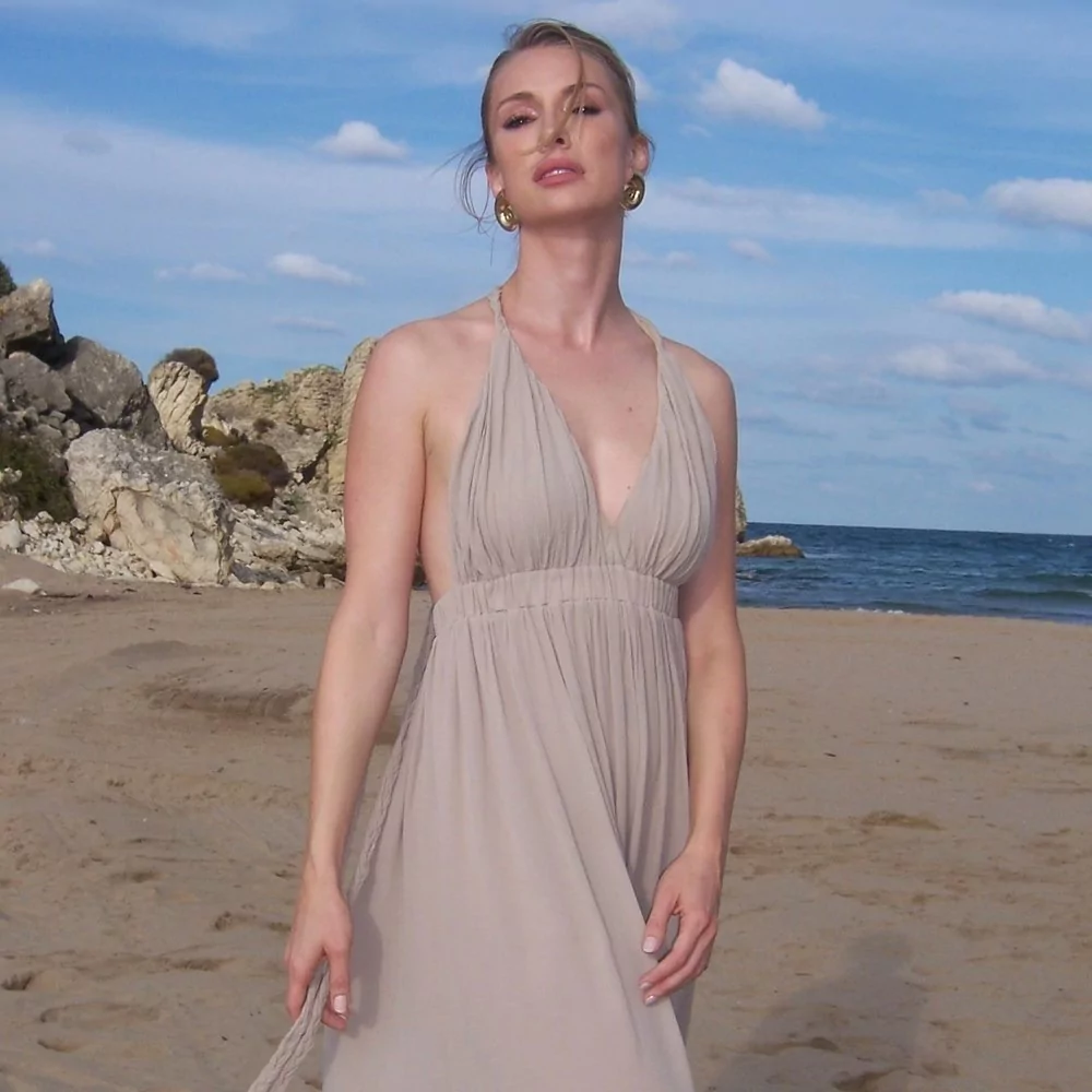 Yasemin Kay Allen: Annemin isminin sorumluluğu vardı