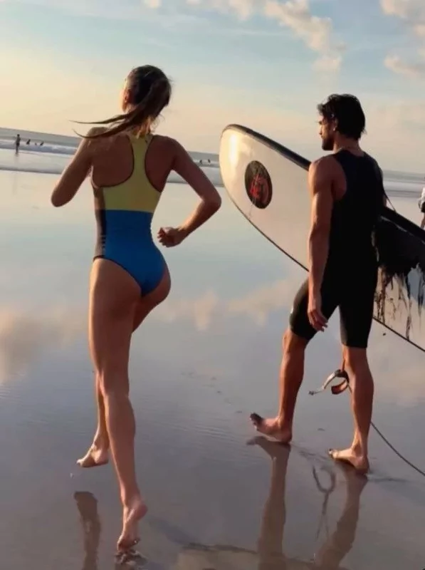 Şeyma Subaşı'ndan sarmaş dolaş pozlar