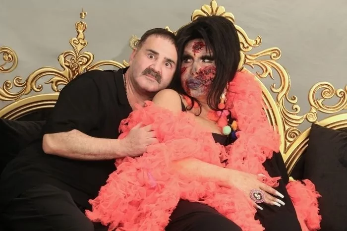 Diva Bülent Ersoy, zombi kılığına girdi