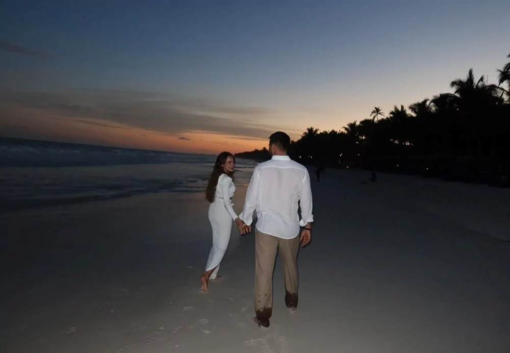 Miray Daner'den sevgilisiyle yeni fotoğraflarını paylaştı