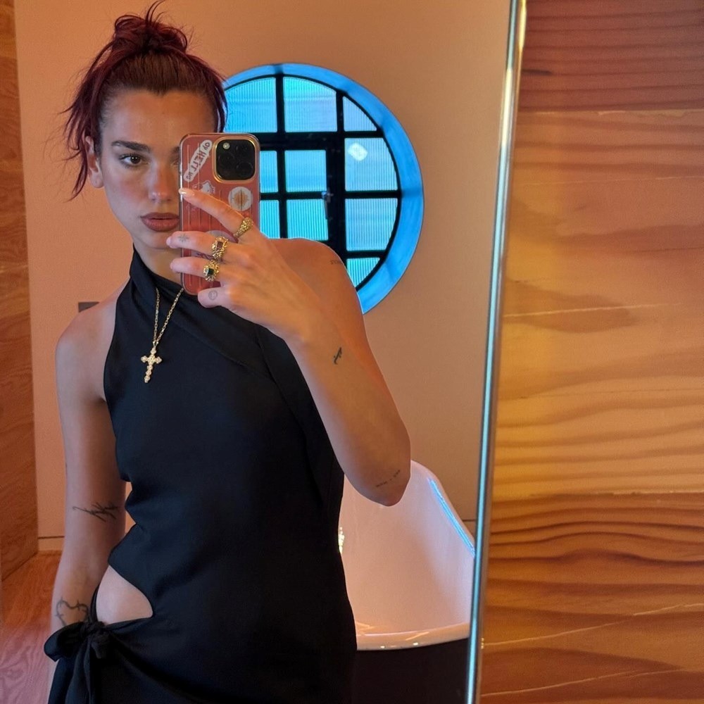Dua Lipa evleniyor! Ünlü şarkıcı, Callum Turner ile evleniyor