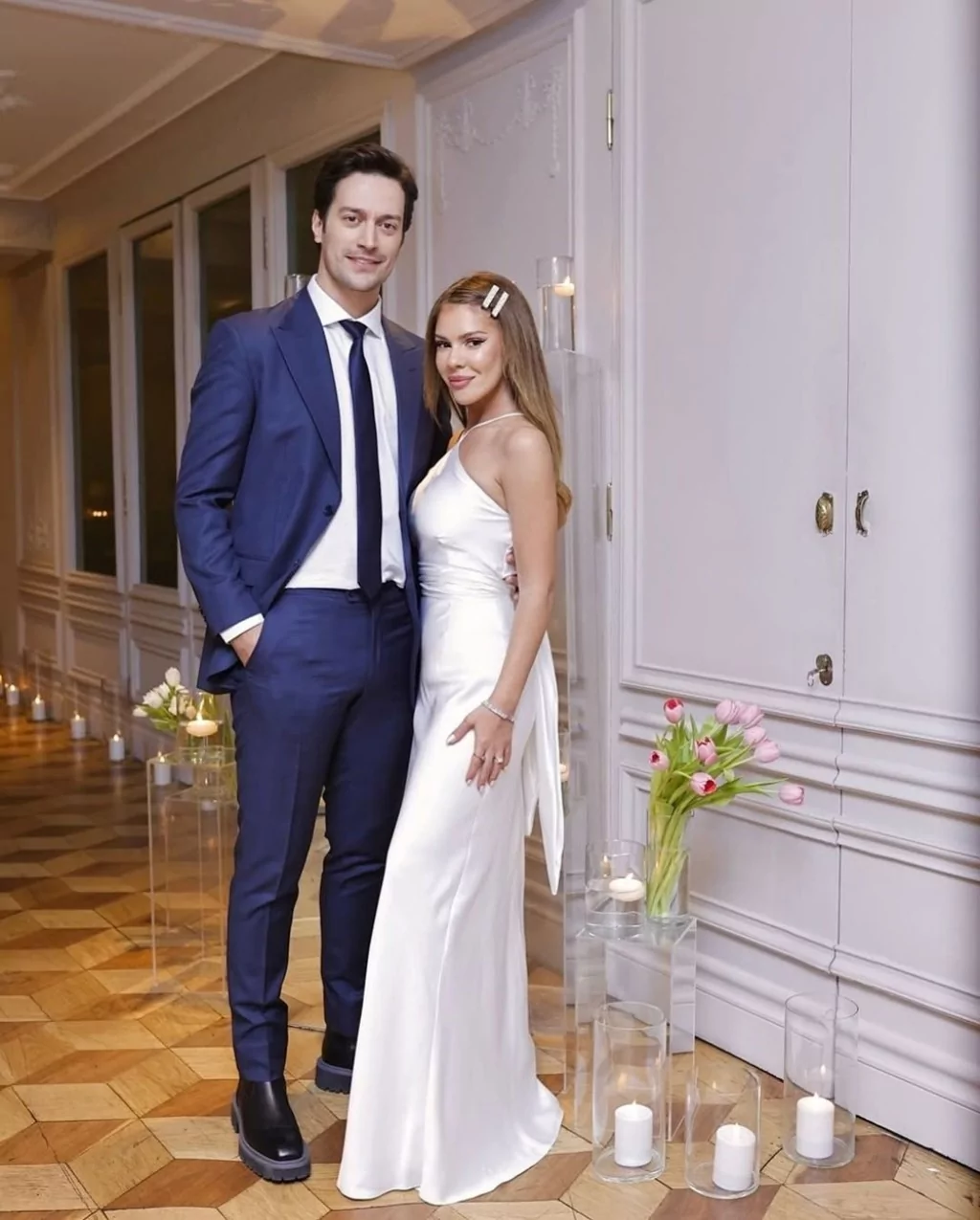 Feyyaz Şerifoğlu ile Merve Dinçkol nişanlandı