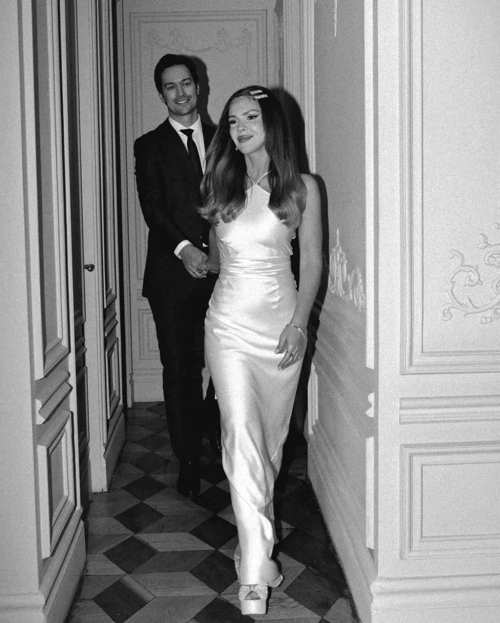 Feyyaz Şerifoğlu ile Merve Dinçkol nişanlandı