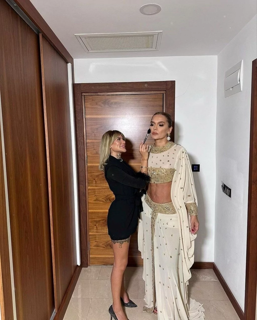 Demet Akalın'ı gören tanıyamadı