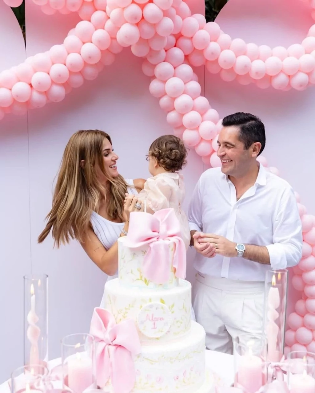 Hacı Sabancı'dan eşi Nazlı'ya doğum günü kutlaması