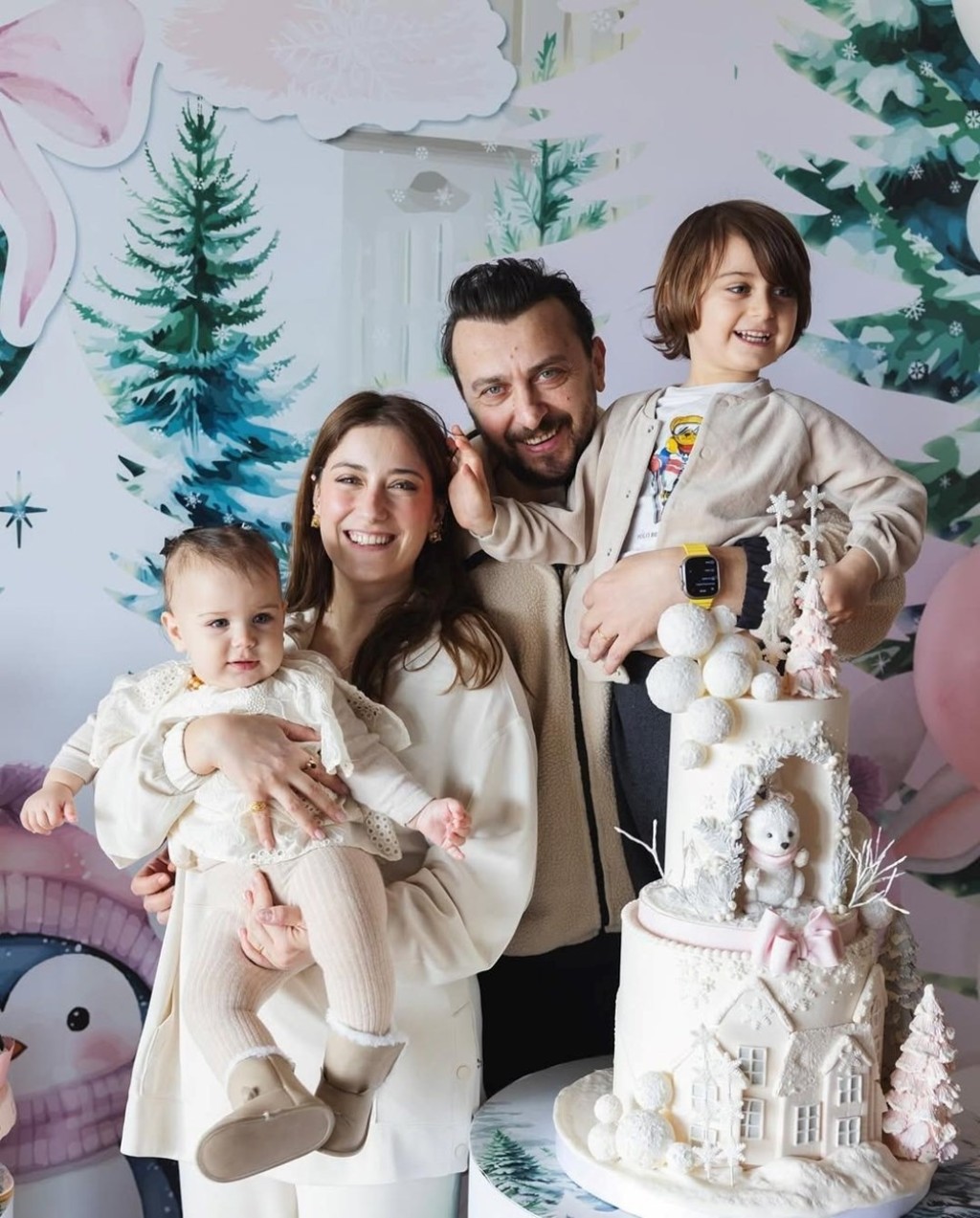 Hazal Kaya ile Ali Atay'ın oğulları 5 yaşında