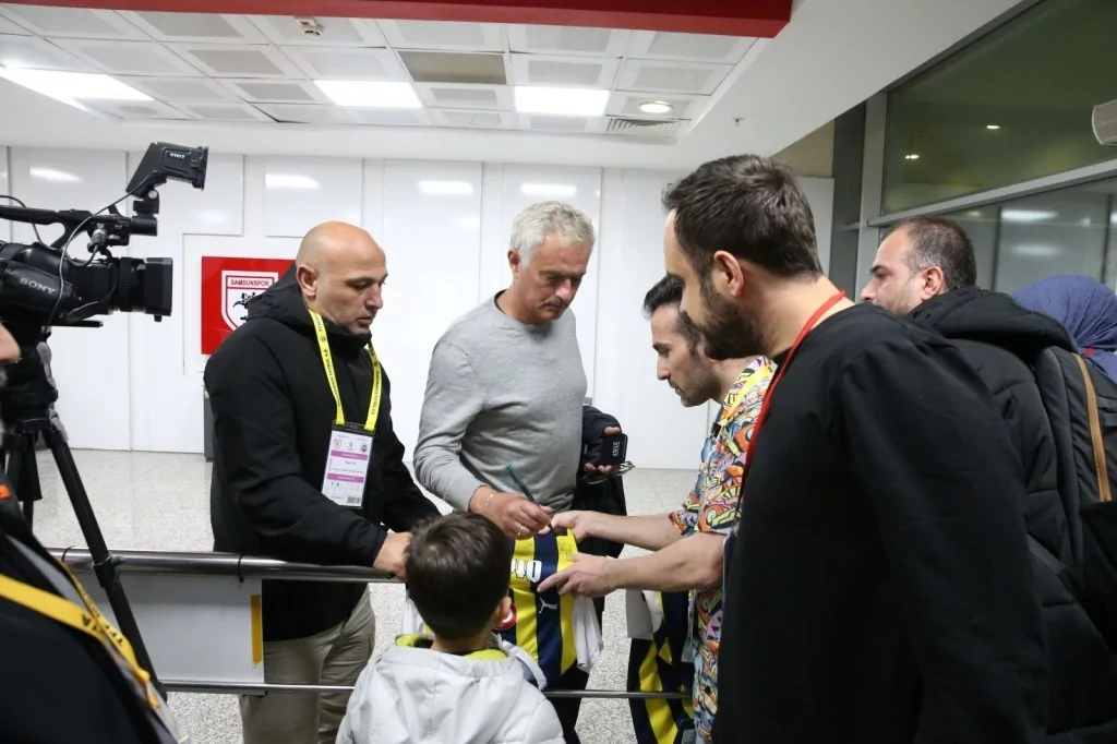 Mourinho Fenerbahçe'den sonra ne yapacağını açıkladı