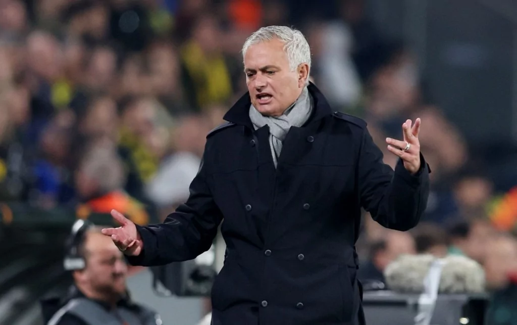 Mourinho Fenerbahçe'den sonra ne yapacağını açıkladı