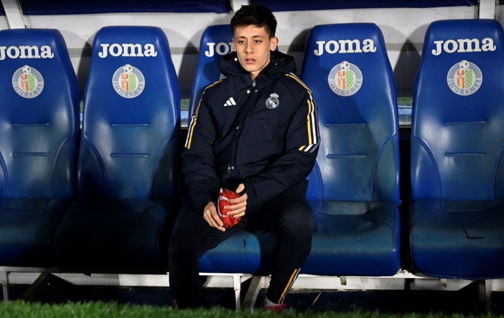 Arsenal'in transfer listesi ifşalandı: Bomba isimler var