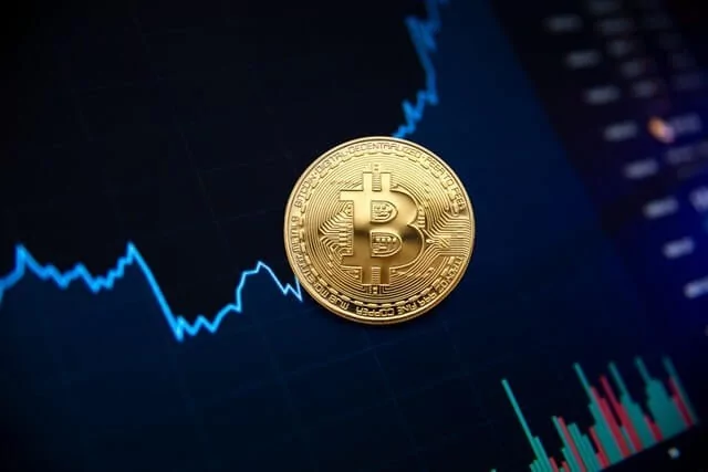 Kripto yatırımcıları tahminlerini paylaştı: Bitcoin 2025'te ne kadar olacak?