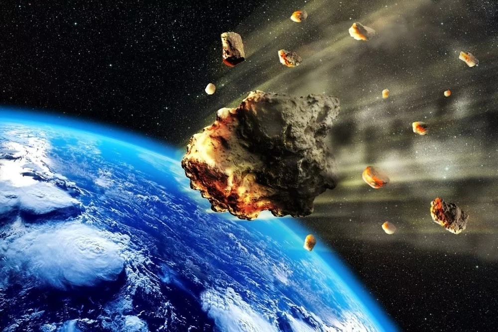 NASA'dan kritik takip: İki asteroit düşüyor!