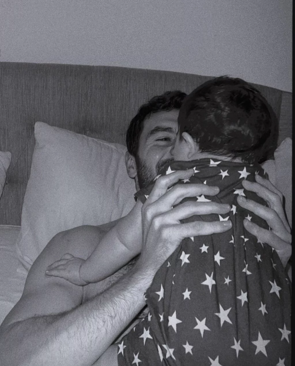 İsmail Ege Şaşmaz'ın kızı 1 yaşında: Hayatımın anlamı sensin!