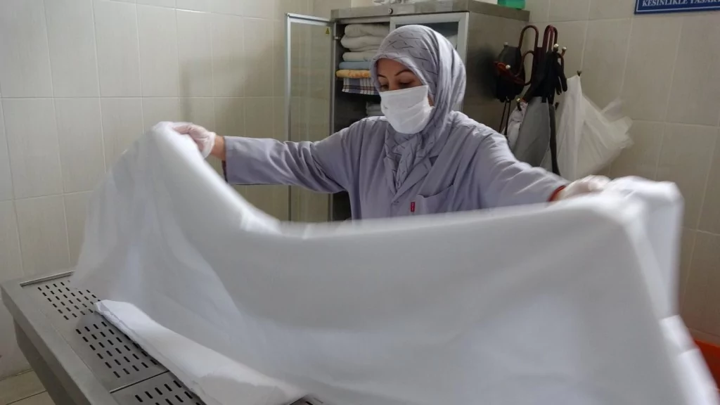 Deprem bölgesindeki gassallar en çok zorlandıkları anı söyledi