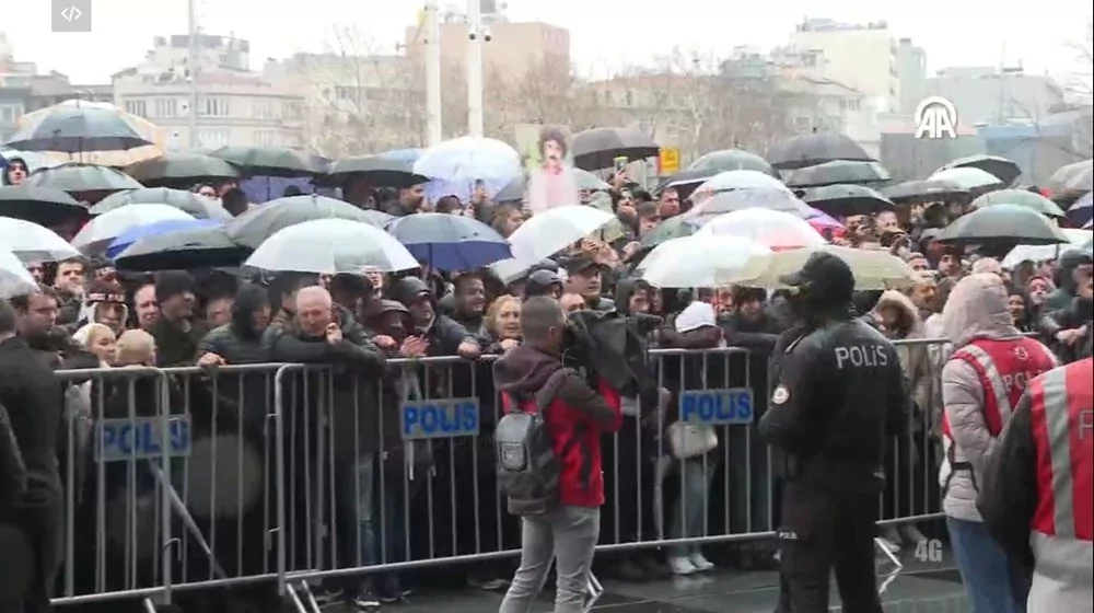 Arabeskin halk kahramanı, Ferdi Tayfur'a veda