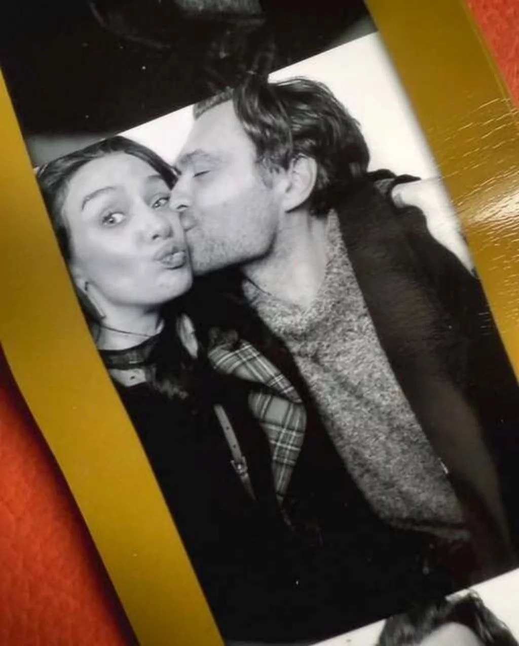 Birce Akalay ve Hakan Kurtaş'tan Viyana pozu