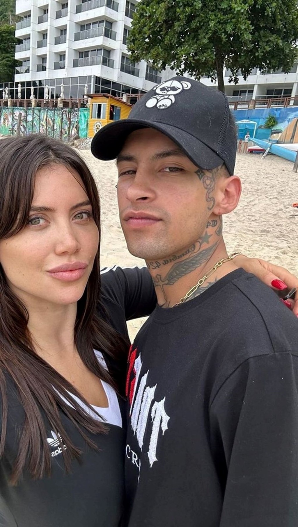 Wanda Nara'dan şaşırtan gelişme: Icardi ile barışacaklar mı